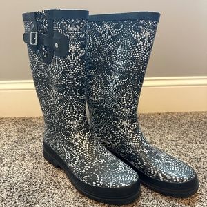 Western Chief Rain Boots - size 7 - black/gray